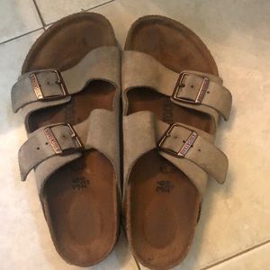 women’s birkenstocks